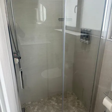 Appartement Avec Terrasse Et Parking Prive Illkirch-Graffenstaden